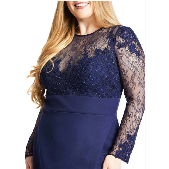 New Mac Duggal Lace Bodice Long sleeve Gown W/ Slit Sz 18W - Picture 4 of 11